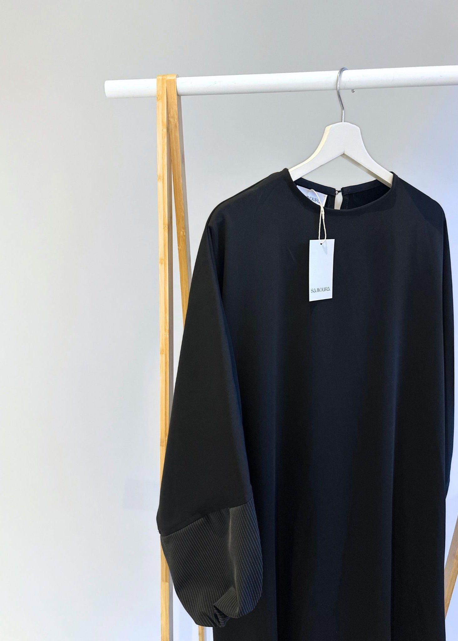 001 - ABAYA MANCHES BOUFFANTES BLACK